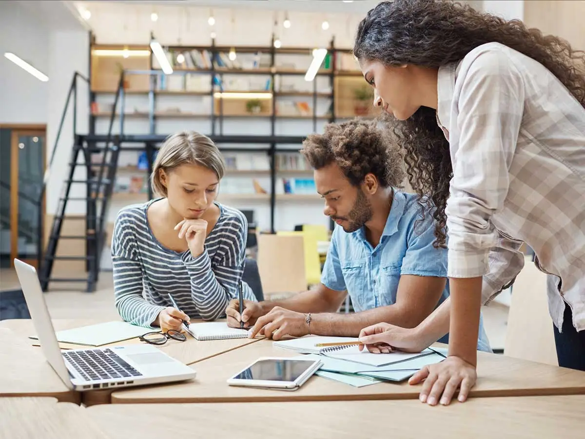 Scopri di più sull'articolo Niche Coworking: 4 shared workspaces for designers and developers